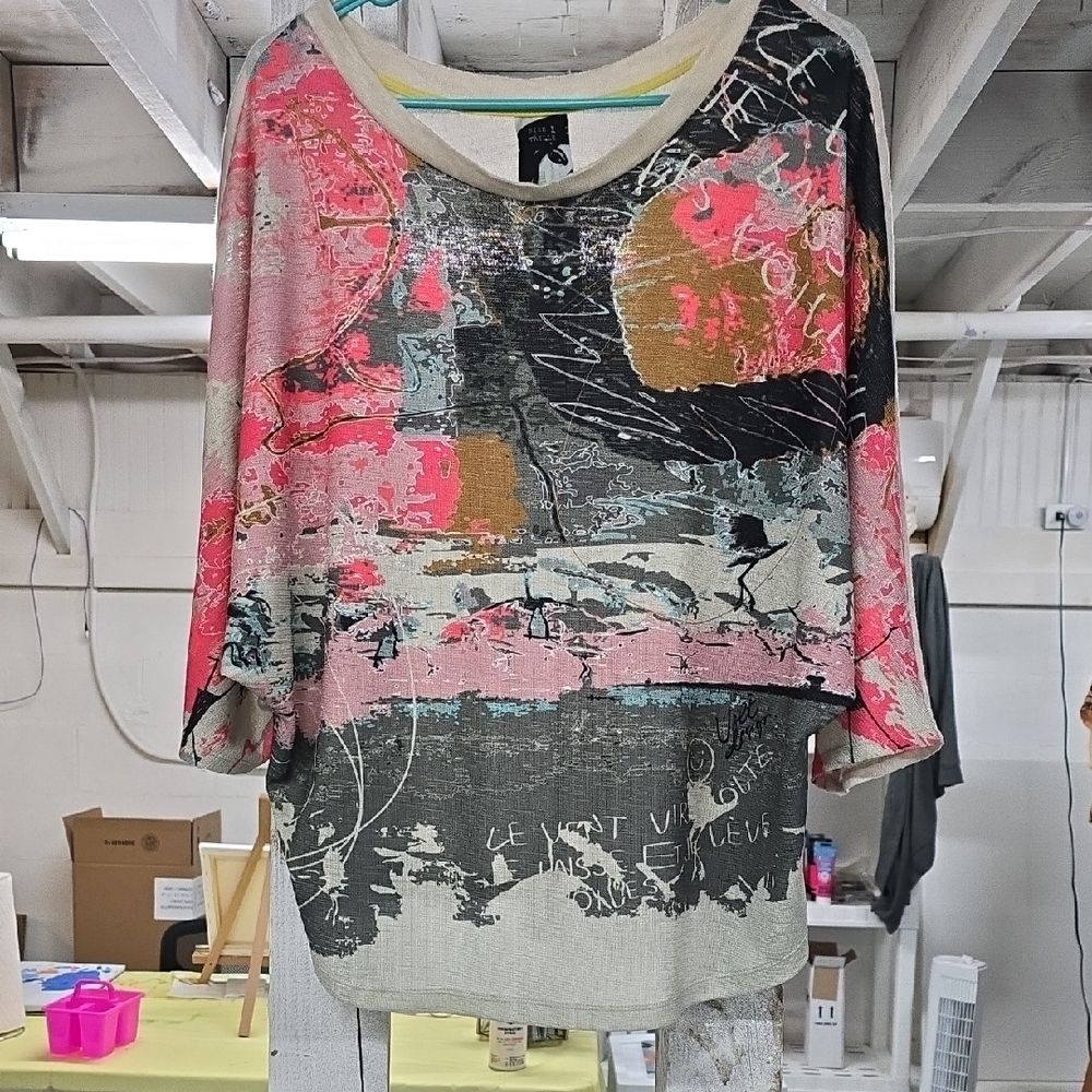 VOLT TOP